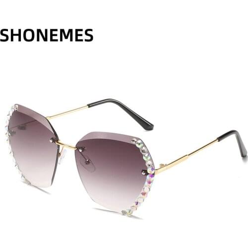 Vintage Round Sunglasses Gold Bee Men Women Designer lunettes de soleil Retro Shades for Female Outdoor Eyewear