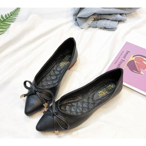 2020 womens shoe Woman Leather Flat Shoes Fashion Leather Loafers Female hole hole shoes Women Flats Tenis Feminino W33-26