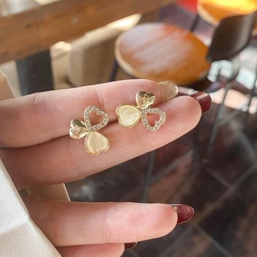 Clover Love Earrings No Hole Ear Clips Fashion Delicate Heart Clip Earring Without Piercing Minimalist Earrings Jewelry CE386