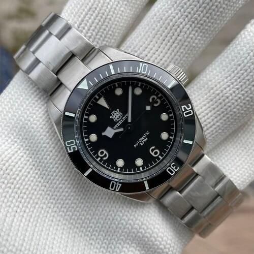 Steeldive NH35 Men Automatic Mechanical Watches Luxury Sapphire Ceramic Bezel 20Bar BGW9 Luminous Date Window