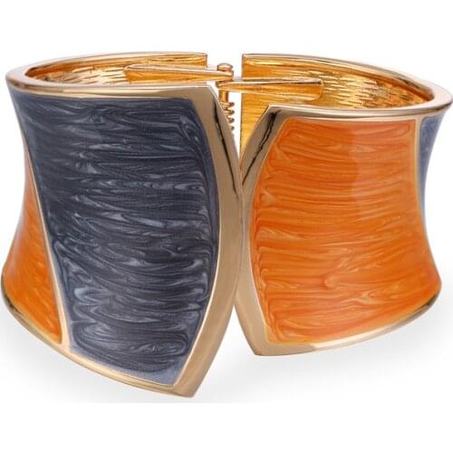 2021 Fashion Dripping Oil Metal Punk Hip Hop Bangles Upper Arm Asymmetry Exaggerate Bracelet for Women