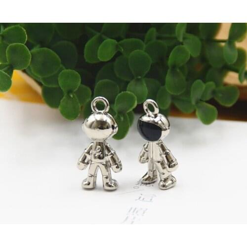 10 BULK Antiquesilver 3D Astronaut Pendant Spaceman Universe Charms for DIY Bracelet Necklace Jewelry Making Spacer Charms IK38F