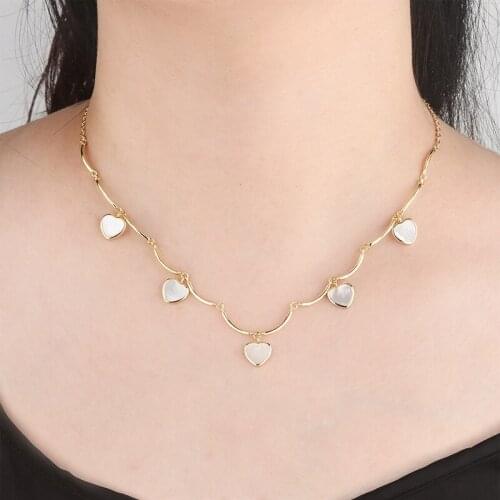 2020 Hot Gold Copper 5 Heart Seashell Elegant Sexy Temperament Pendant Necklace Fashion Necklaces For women jewelry statement
