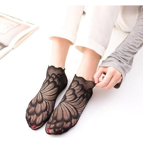 Summer Breathable Ultra Thin Socks Women Transparent Lace Silk Crystal Girls Elastic Short Socks Harajuku Female Sox