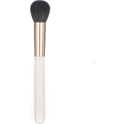 L04 Professional Handmade Makeup Brushes Soft Saikoho Goat Hair Round Contour Blush Brush Cosmetic Tools White Make Up Brush