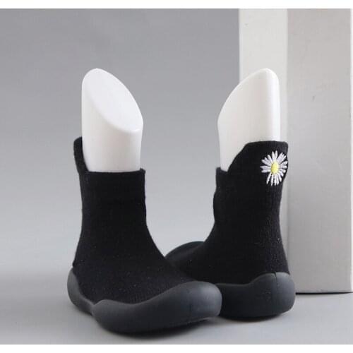 Spring Winter Baby First Walkers Unisex Baby Boys Girls Rubber Soft Sole Prewalker Shoes Cartoon Printed Anti-slip Indoor Shoes