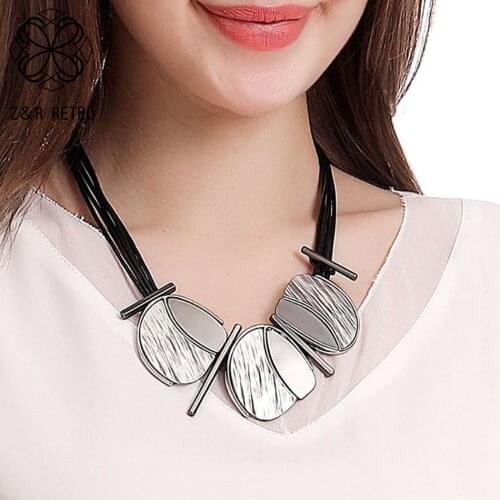 Trend Womens Neck Chokers Necklace Pendants Statement Costume Jewelry Chains 2021 Fashion Suspension Accessories Unusual Things