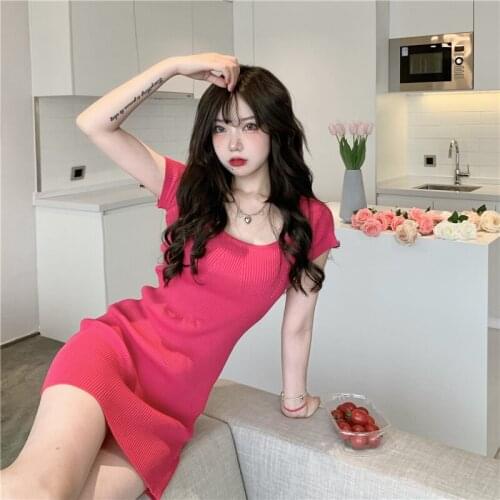 Temperament Round Neck Knitted Short-sleeved Dress Female Summer New Style Korean Version of The Waist and Thin Hip Skirt Skirt