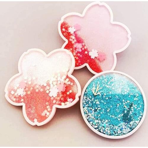 Funny Sakura Coasters for Drinks, 1Pcs PVC Cherry Quicksand Flash Coaster Cute Quicksand Blossom Water Cup Placemat for Home
