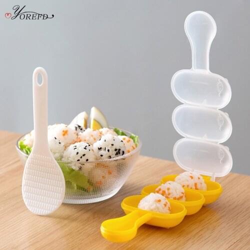 OYOREFD Rice Ball Maker With Spoon Kitchen DIY Onigiri Maker Ball Shape Rice Ball Shaker Baby Riceball Maker Kitchen Gadget Sets