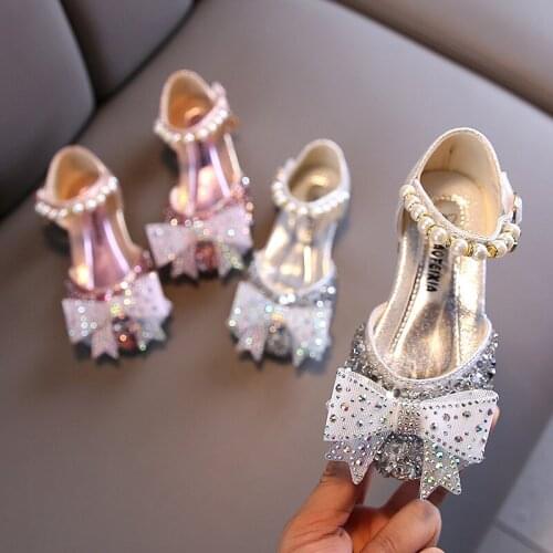 2020 New Girls Sequin Pearl Lace Bow Princess Shoes Spring Autumn Big Girls Leather Performance Shoes for Party Wedding Shoes