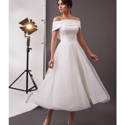 New Custom Made Satin Short 2021 A-Line Beach Wedding Gown Off the Shoulder Boat Neck Ankle-Length Princess Party Bride Gowns