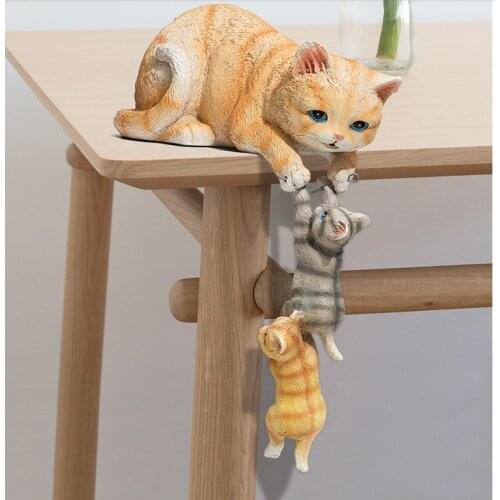 European Cute Cats Resin Sculptures Ornaments Holiday Gifts Crafts Home Livingroom Table Simulation Animal Figurines Decoration