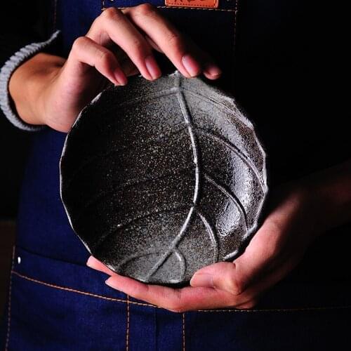 Japanese Retro Plate Ceramic Leaf Pattern Dishes Plates Serving Salad Plate for Sushi Appetizer Snack Japanese Style Dinnerware