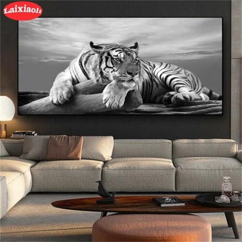 Diamond Painting Black and white animal art, tiger Full Drill Square DIY Diamond Embroidery Cross Stitch Mosaic round Home Decor