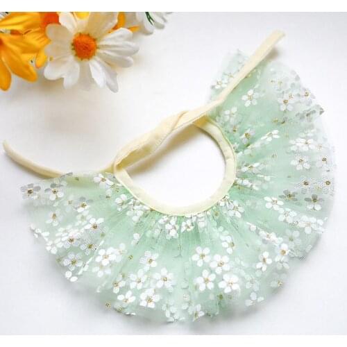 Pet Saliva Towel Daisy Lace Bib Bichon Small Dog Collar Cat Rabbit Collar Photography Props Clothing Accessories