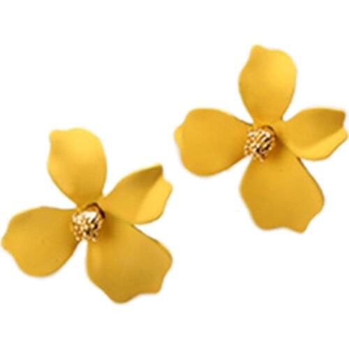Fashion Ear Jewelry Spray Paint Flower Stud Earrings For Women Korea Sweet Lovely With Irregular Petals Party Gift