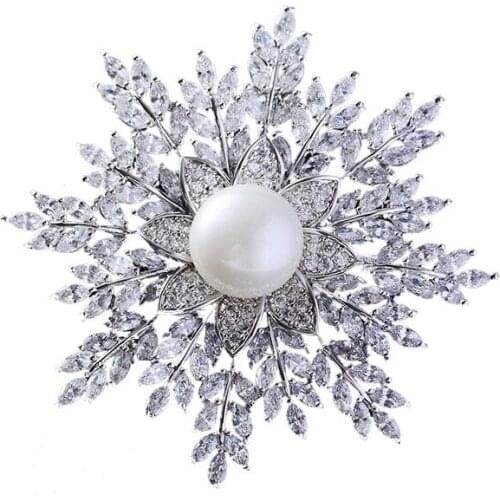 RED TREES White Brooches For Clothes