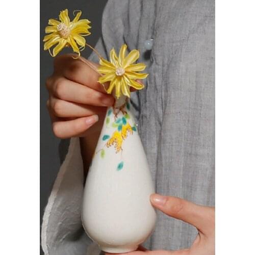Chocho Ceramic Vases Hand-Painted Ceramic Vases Chinese ceramic whiteware Elegant Fineness Flower Receptacle