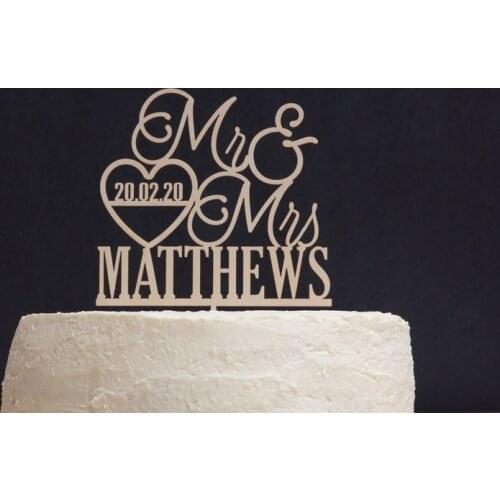 Custom Mr & Mrs Wedding Cake Topper, Personalized Last Name Cake Topper,Wooden Heart Cake Topper, Custom Wedding cake toppers