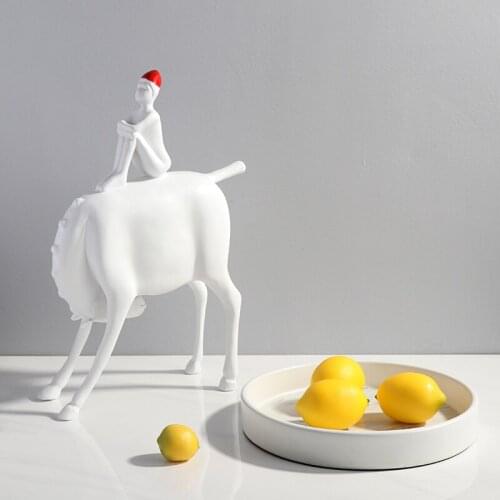 Home Decor Figurines For Interior Horse Herder Accessories For Living Room Decorative Statues Room Decoration Resin Sculptures