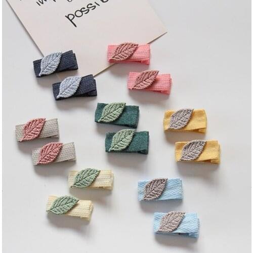 Set of 2pcs Little Girls' Cute Knitting Leave Hair Clips Barrettes All Lined Alligator Hair Accessories For Girls HC071