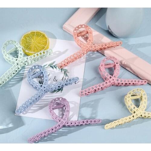 Korean version of ins net celebrity chain catch clip headgear hair catch back head shark clip plate hair large hairpin