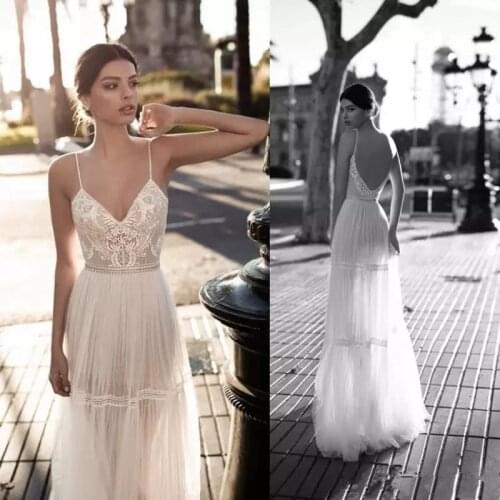 Boho Wedding Dresses Appliqued with Lace V Neck Beach Wedding Gown Spaghetti Strap Backless Free Shipping Bridal Gown 2019