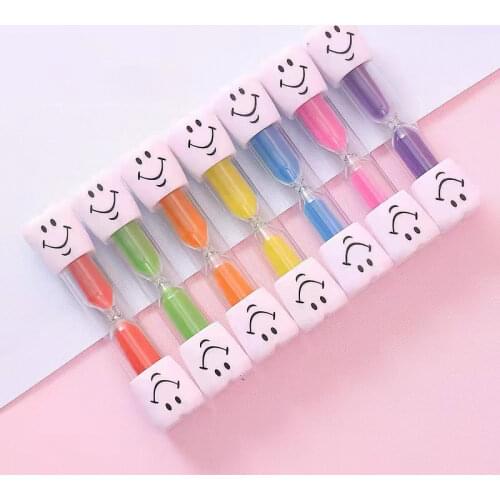 Modern Minimalist Style Decor Plastic Glass Hourglass Timer Child Brushing Tooth 3 Minutes Creative Smiley Craftwork Toy Gifts