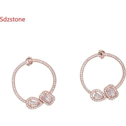 2019 white cz crystal High Polished round Earrings Paved with AAA Austrian Cubic Zirconia for Wedding Party Jewelry dropshipping