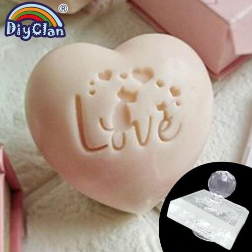 LOVE Handmade Soap Making Stamp Cat Pattern Clear Diy Natural Organic Glass Soap Seal With Handle Heart Shape Acrylic Chapters