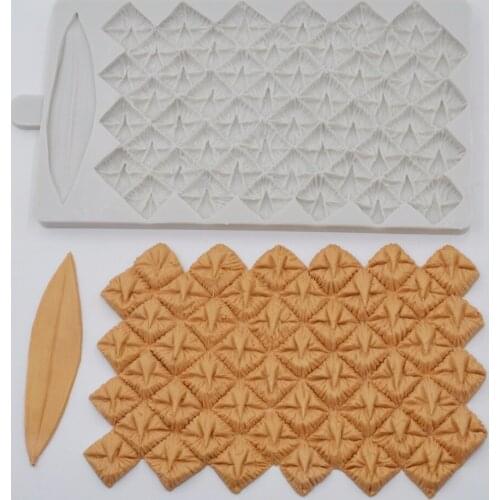 Newest Embossed Pineapple Pattern Silicone Fondant Cake Decorating Mold DIY Baking Tools