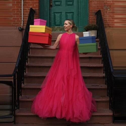 Modest Puffy Tulle Dresses A Line Sleeveless Custom Made Fluffy Tulle Dressing Gowns For Party Women Holiday Tulle Dress 2021