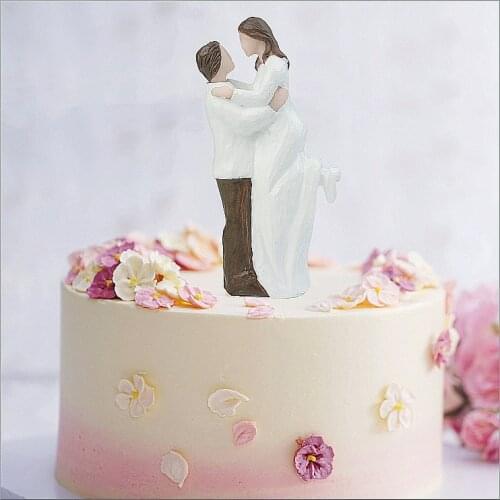 Bride And Groom Resin White Wedding Cake Topper Cake Stand Wedding Cake Accessories Wedding Decoration