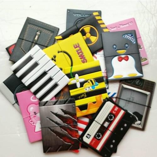 Discount New Fashion Cartoon Super Cool Passport Holder Documents Sets ID Credit Card Bag PVC Bule Passport Cover 14*10CM