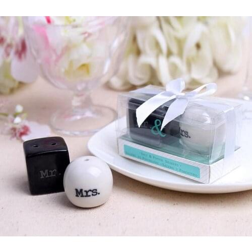 Wedding Giveaway Gift items Mr. & Mrs. Ceramic Salt and Pepper Shakers Event Party Favor 2pcs/set LX6819
