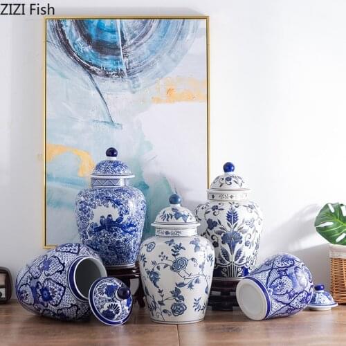 Classic Ceramics Vases Palace Blue and White Porcelain Vase Flowers Insert Desktop Floral Earthenware Porcelain Home Decoration