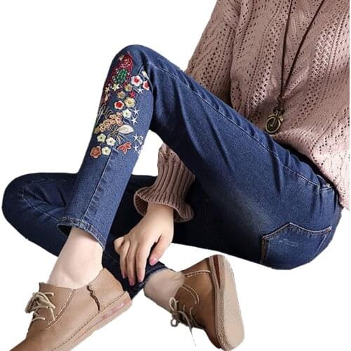 Elastic boyfriend for women jeans woman 2018plus size push up skinny jeans slim stretch denim pants with embroidery femme ladies