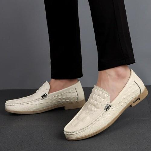 Genuine Leather Men Casual Shoes Luxury Brand 2020 Mens Loafers Moccasins Breathable Slip on Driving Shoes Zapatillas Hombre