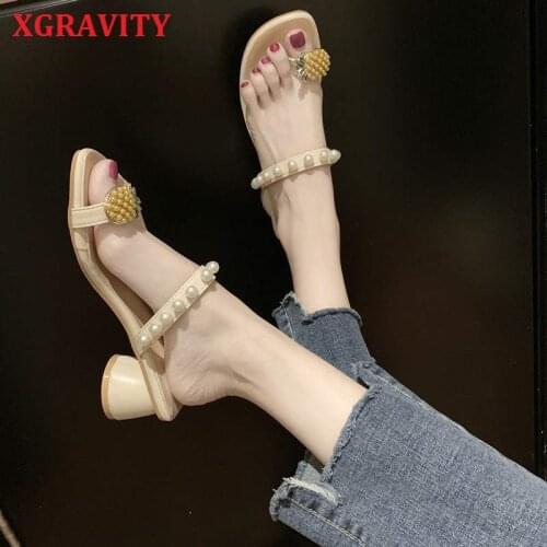 XGRAVITY Fashion Flip Flops Ladies Fashion Summer Shoes Elegant Pearl Beading Pineapple Cup Heel Sexy Slippers Women Sandals 130