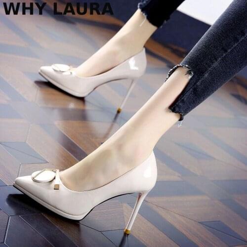 2021 spring new South Korea version net red metal stiletto shoes women black shallow mouth with professional shoes