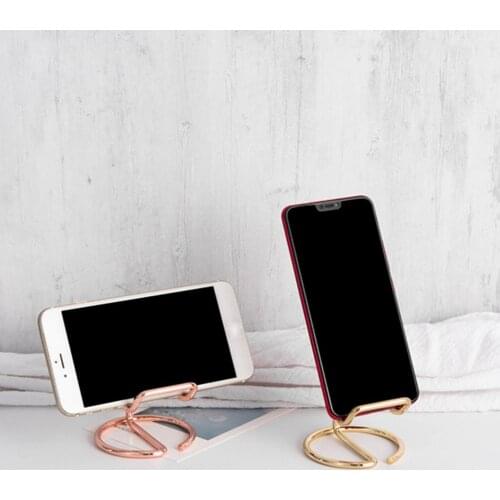 Phone Holder Desk Metal Stand For IPhone Universal Adjustable Metal Desktop Table Tablet Holder Stand For IPad Pro