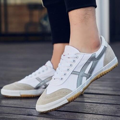 USHINE EU34-44 Quality canvas Classic table Retro tennis shoes Fitness KungFu TaiChi training shoes large man woman