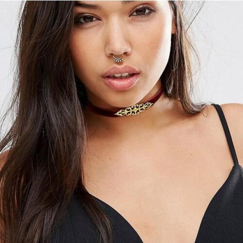 Gothletic Velvet Choker 2019 Fashion New Black Burgundy Ribbon Filigree Iron Alloy Metal Trendy Necklace for Women Jewelry