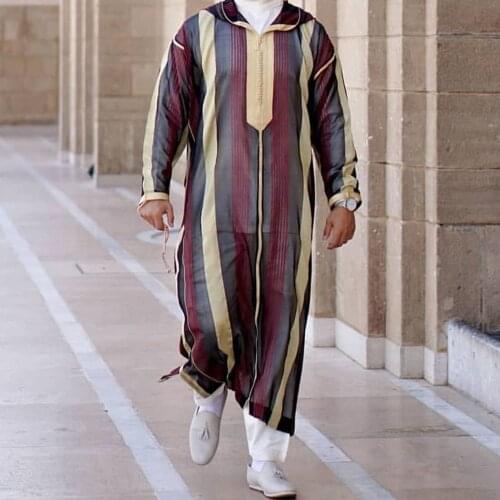 2021 New Muslim Striped Hooded Robe Mens Casual Long Shirt Loose T-shirt Large Size Traditional Dashiki Mans Clothes Oversized