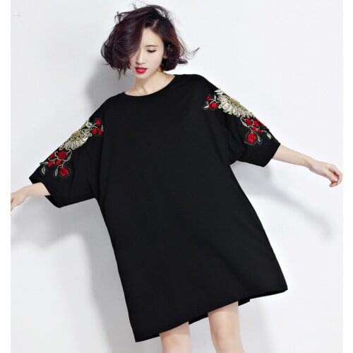 Loose Tshirt Dresses Black Robe High Quality Fashion Flower Embroidered Retro Dress Ladies Big Size Mini Vestidos With Pockets