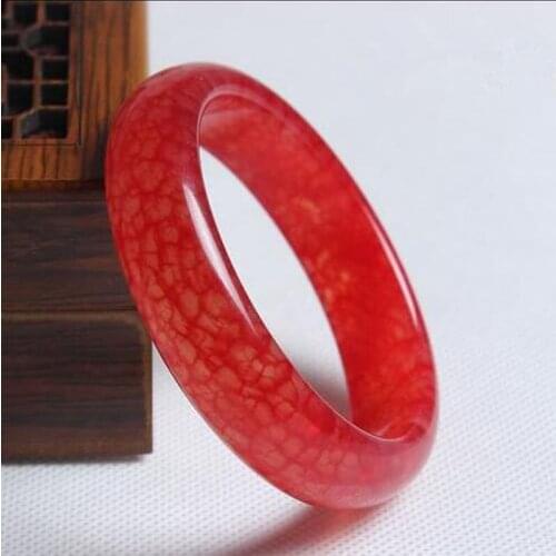Beautiful Red The heart-pounding step by step dyeing chicken blood Lucky Bangle bracelet