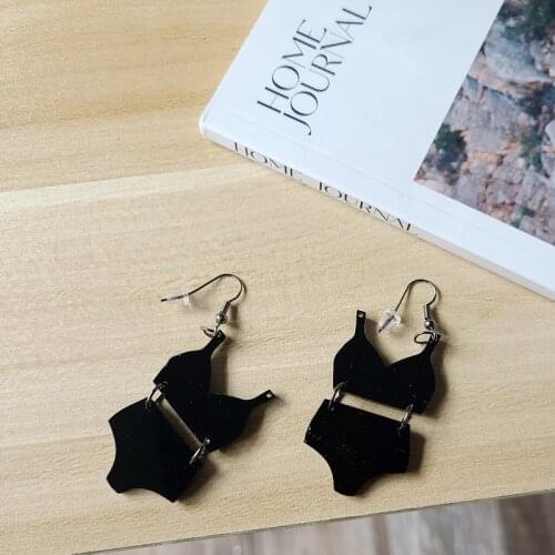 New Personality Exaggeration Acrylic Drop Earrings for Women Funny Underwear Panties Dangle Earring for Girl Jewelry Party Gifts