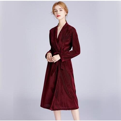 Roseheart Winter Red Pink Women Fashion Sexy Robes Sleepwear Nightwear Knitting Long Bathrobe Pajama Pleuche Embroidery Velour