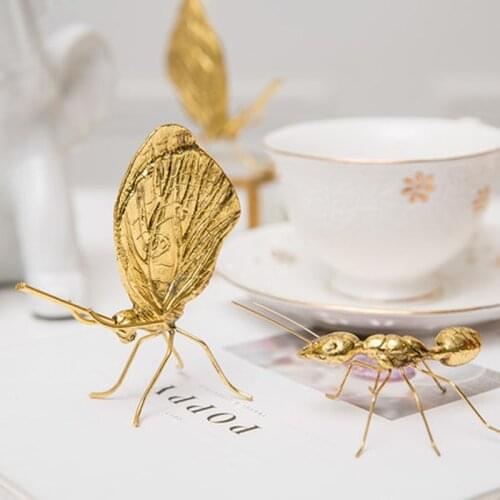 Retro coppe butterfly ornaments, insects and ants design Nordic home decoration modern living room bedroom decoration